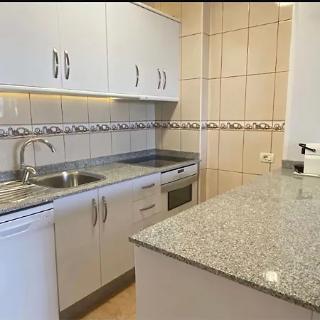 Iguazu Seaview Near Yumbo Апартаменти