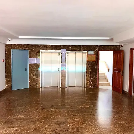 Iguazu Seaview Near Yumbo Апартаменти