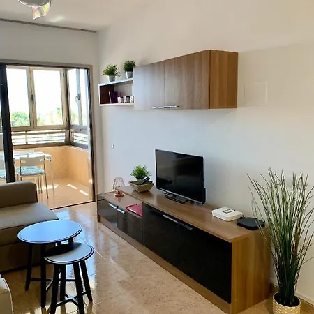 Апартаменти Iguazu Seaview Near Yumbo *