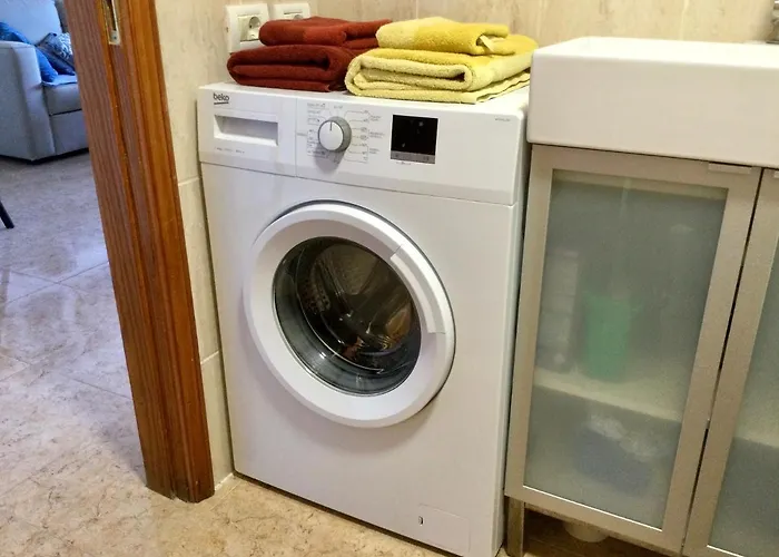 Iguazu Seaview Near Yumbo شقة بلايا ديل إنغلز