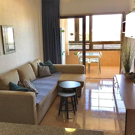 Iguazu Seaview Near Yumbo Playa del Inglés