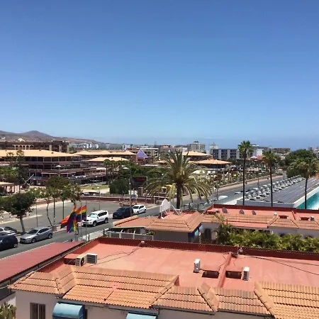 Iguazu Seaview Near Yumbo * Playa del Ingles (Gran Canaria)