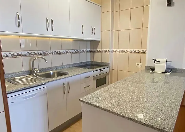 Iguazu Seaview Near Yumbo Appartamento