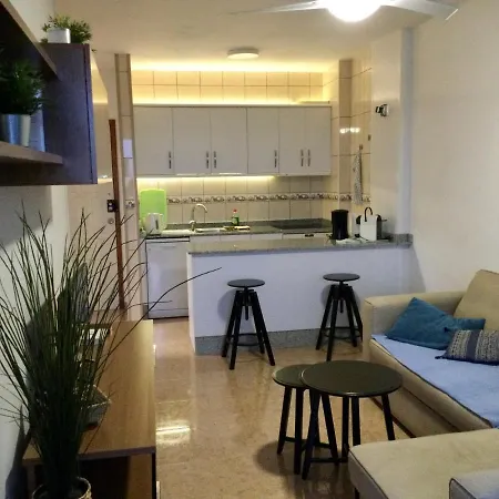 아파트 Iguazu Seaview Near Yumbo 플라야 델 잉글스